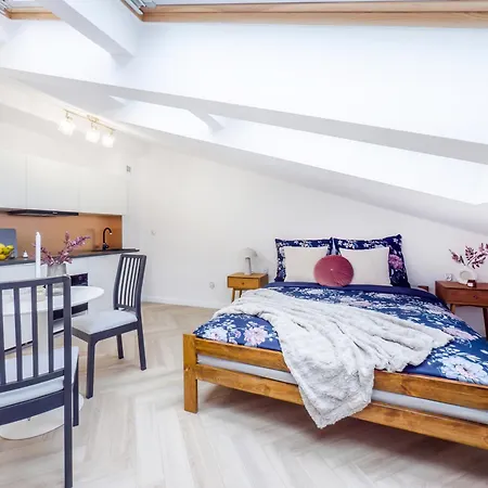 Dluga 82 Apartman